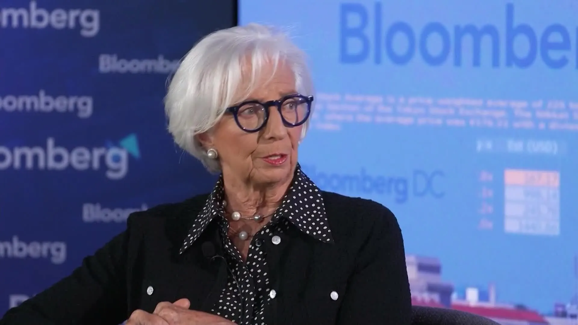 Lagarde Says EU Economy Between ECB Baseline, Adverse Scenarios