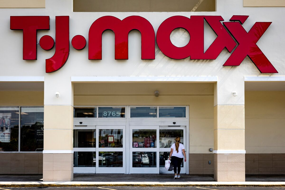 TJX Reports Strong Q2 Sales Growth, Raises 2026 Earnings Forecast