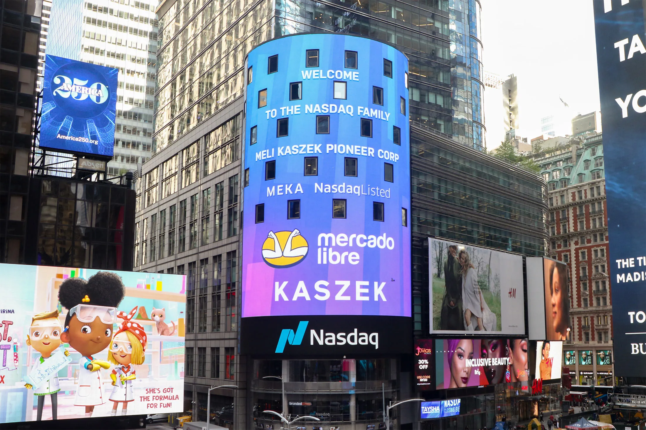 Monitors display Mercado Libre and Kaszek signage at the Nasdaq MarketSite in New York on Sept. 29, 2021.