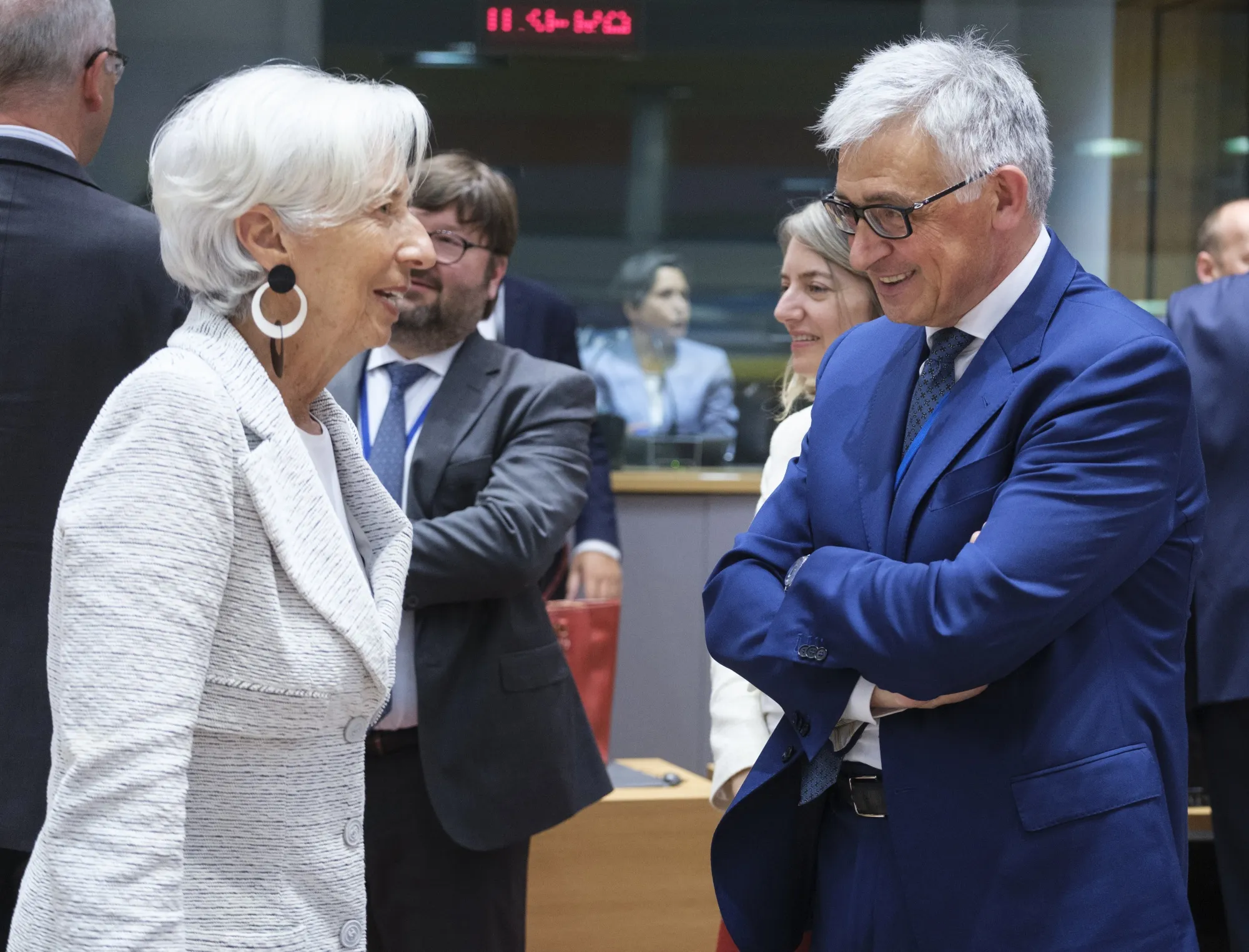 Piero Cipollone, right, speaks to Christine Lagarde&nbsp;in Brussels.