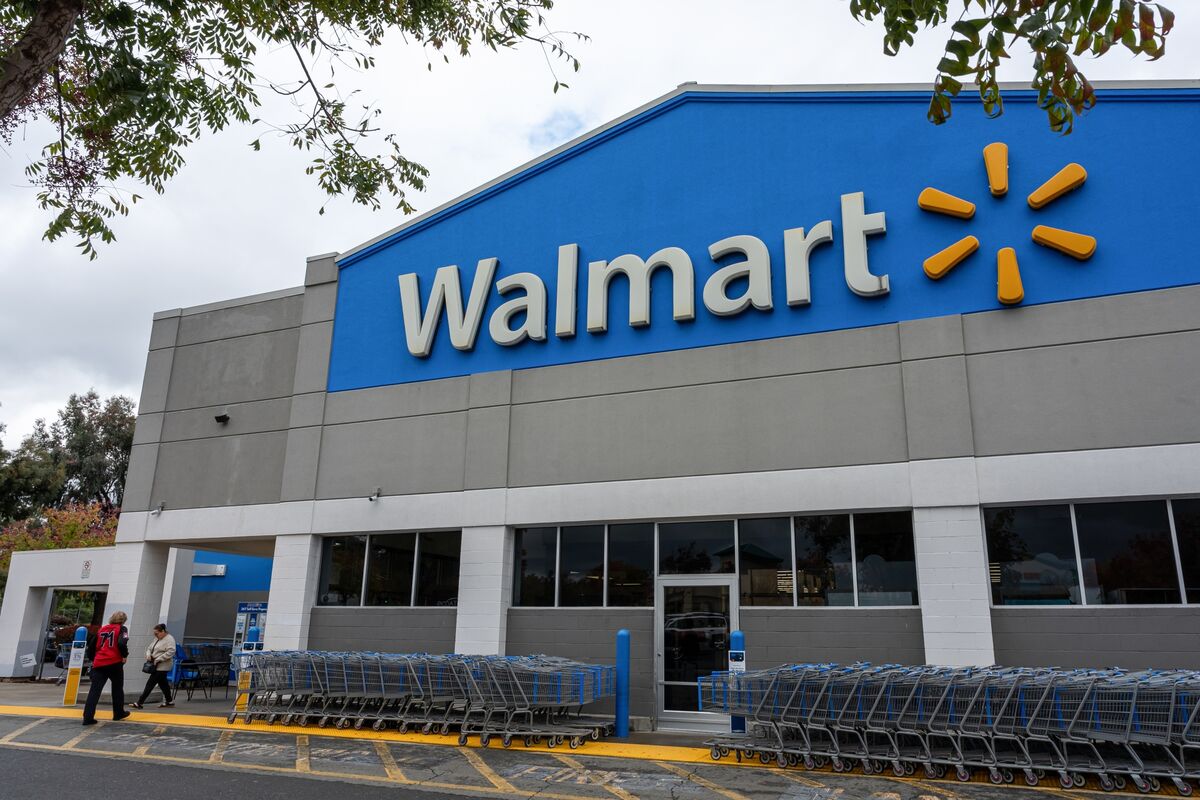 bloomberg.com - Jaewon Kang - Walmart to Eliminate or Relocate 1,000 Tech, Product Roles