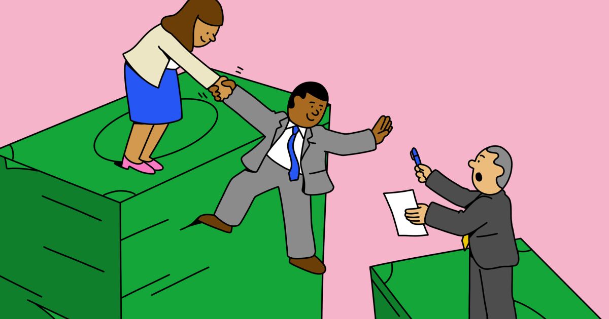 Hedge Fund Pay Spirals Even Higher in New Trader-Poaching Strategy - Bloomberg.com image