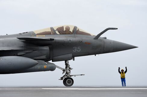 FRANCE-ARMY-NAVY-DEFENCE