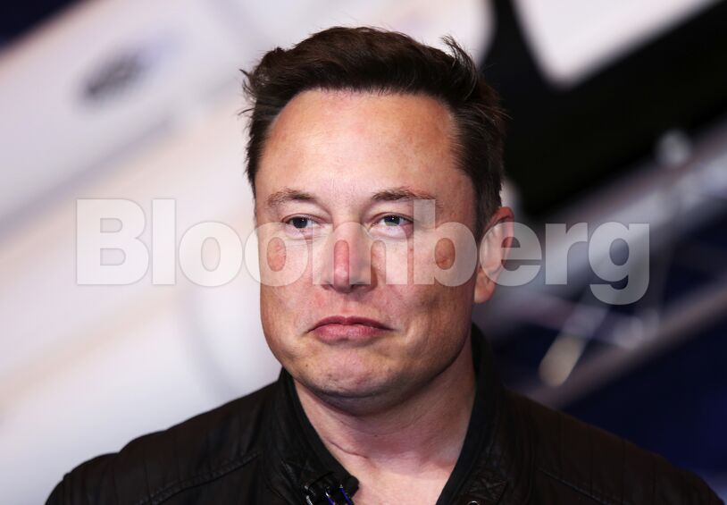 Billionaire Elon Musk Receives Axel Springer Award