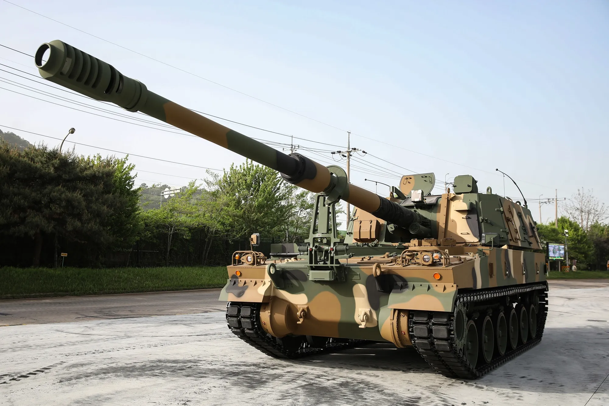 A Hanwha&nbsp;K9 Howitzer in Changwon, South Korea.