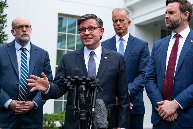 Vance Says US Headed For Shutdown After Talks With Democrats 