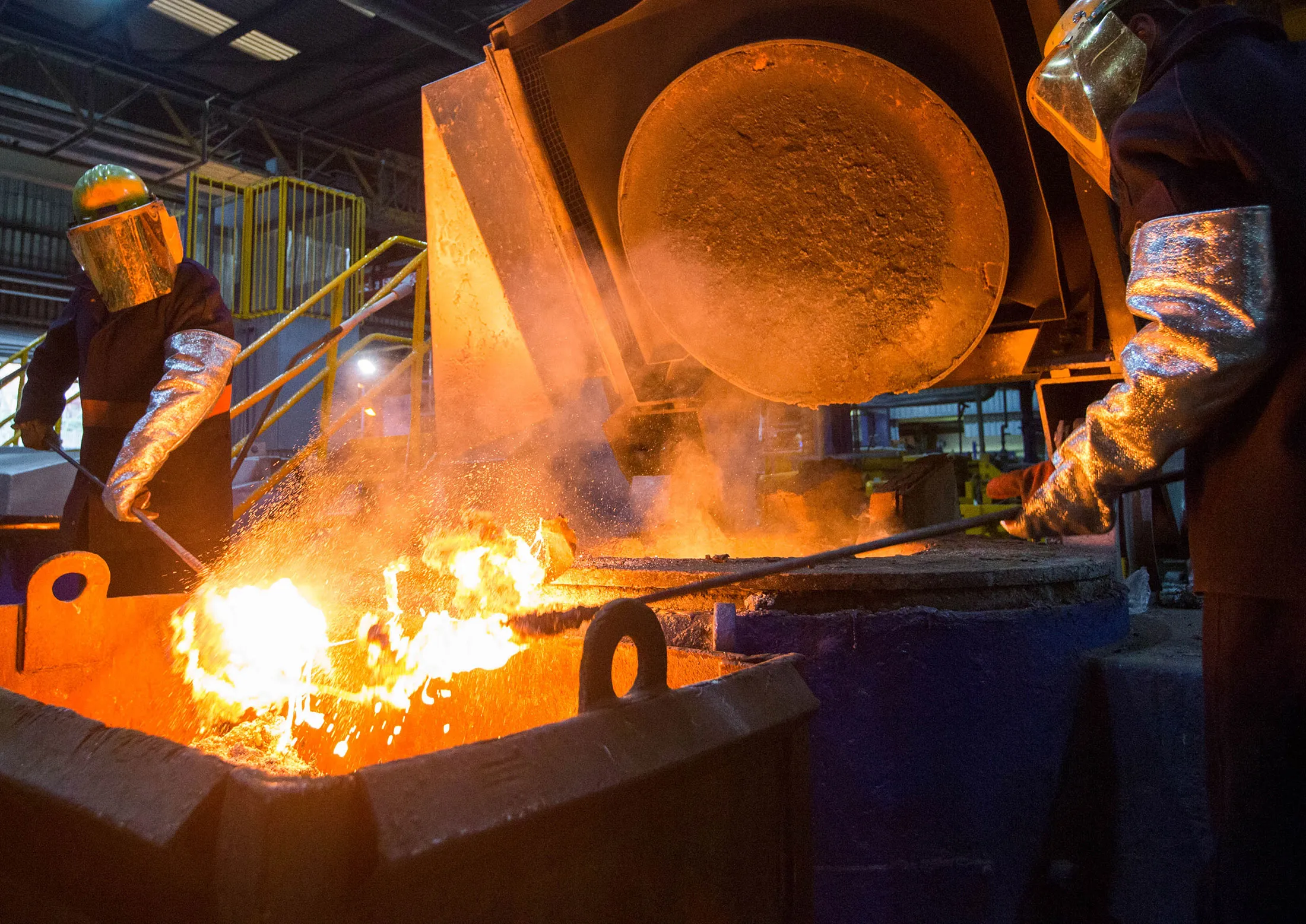 Sumitomo Metal Sees Annual Loss After Copper Charge - Bloomberg