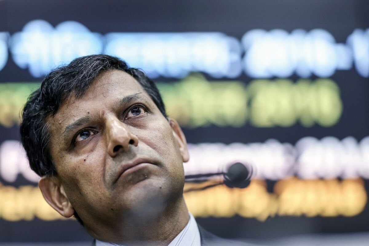 Rajan Says He Doesn't Plan to Apply for Carney Job at BOE - Bloomberg