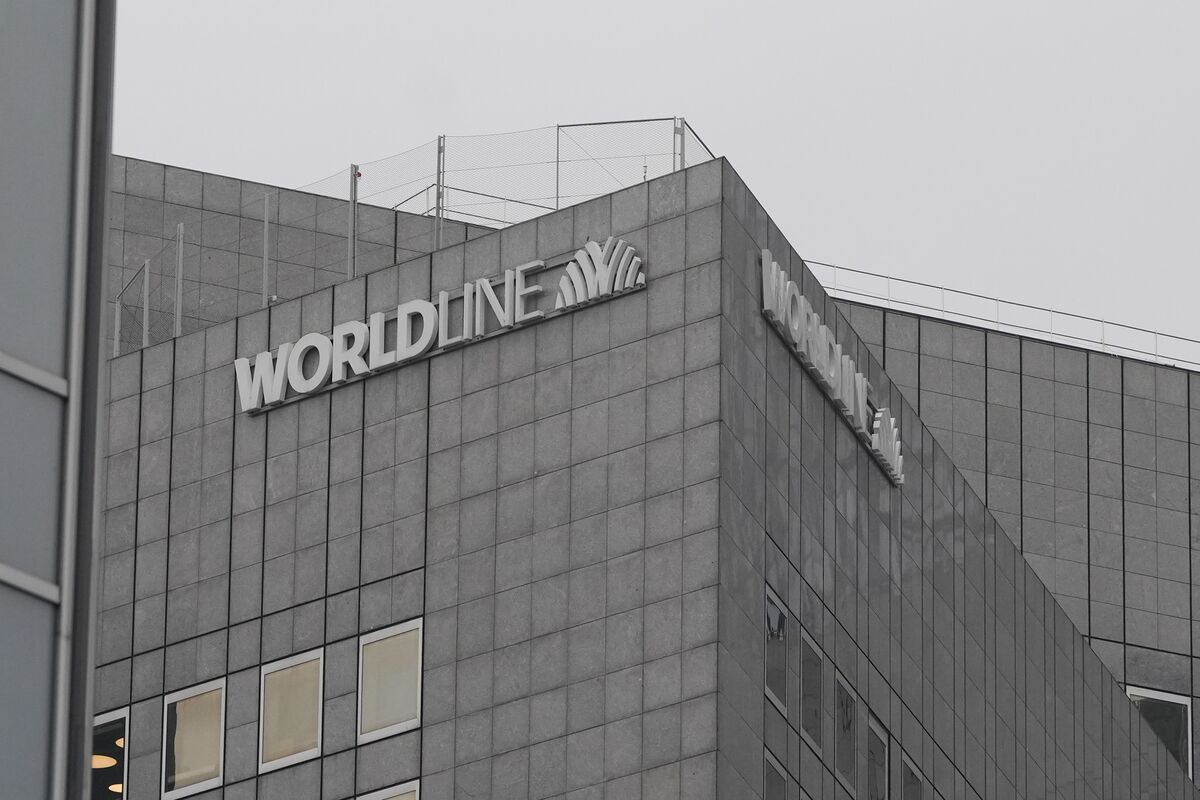 bloomberg.com - Claudia Cohen - Worldline CEO Open to Further Disposals After Payment Scandal