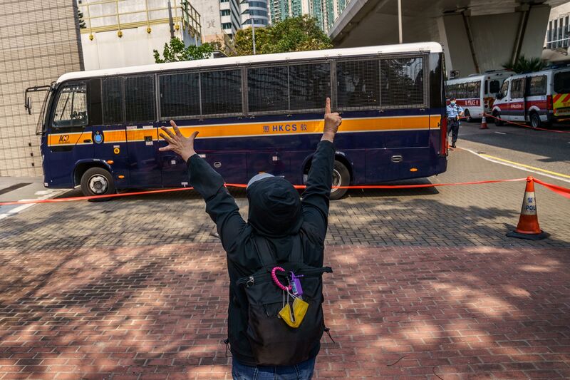 La audiencia de seguridad de Hong Kong se reanuda después del aplazamiento