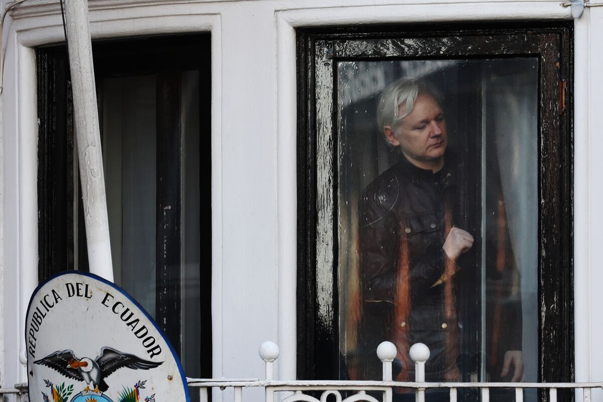 Assange Loses U.K. Warrant Fight Before Judge Who Says He Lacks Courage