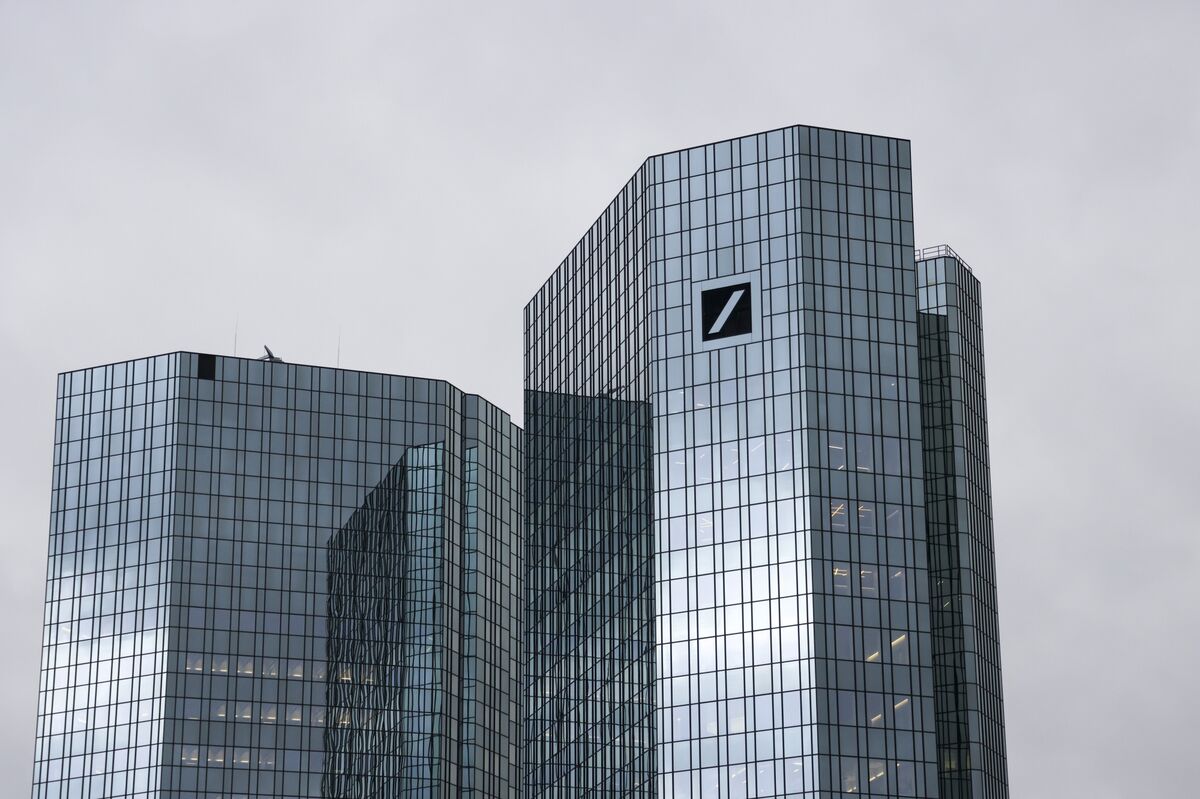 Deutsche Bank, Goldman to Sell $1.2 Billion Finastra Unit Debt