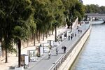 The lower quays of the Seine in Paris, just after they were pedestrianized last autumn.