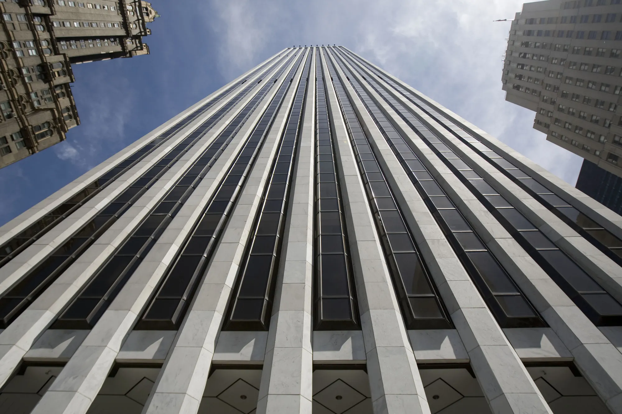 General Motors Building Photographer: Andrew Harrer/Bloomberg

