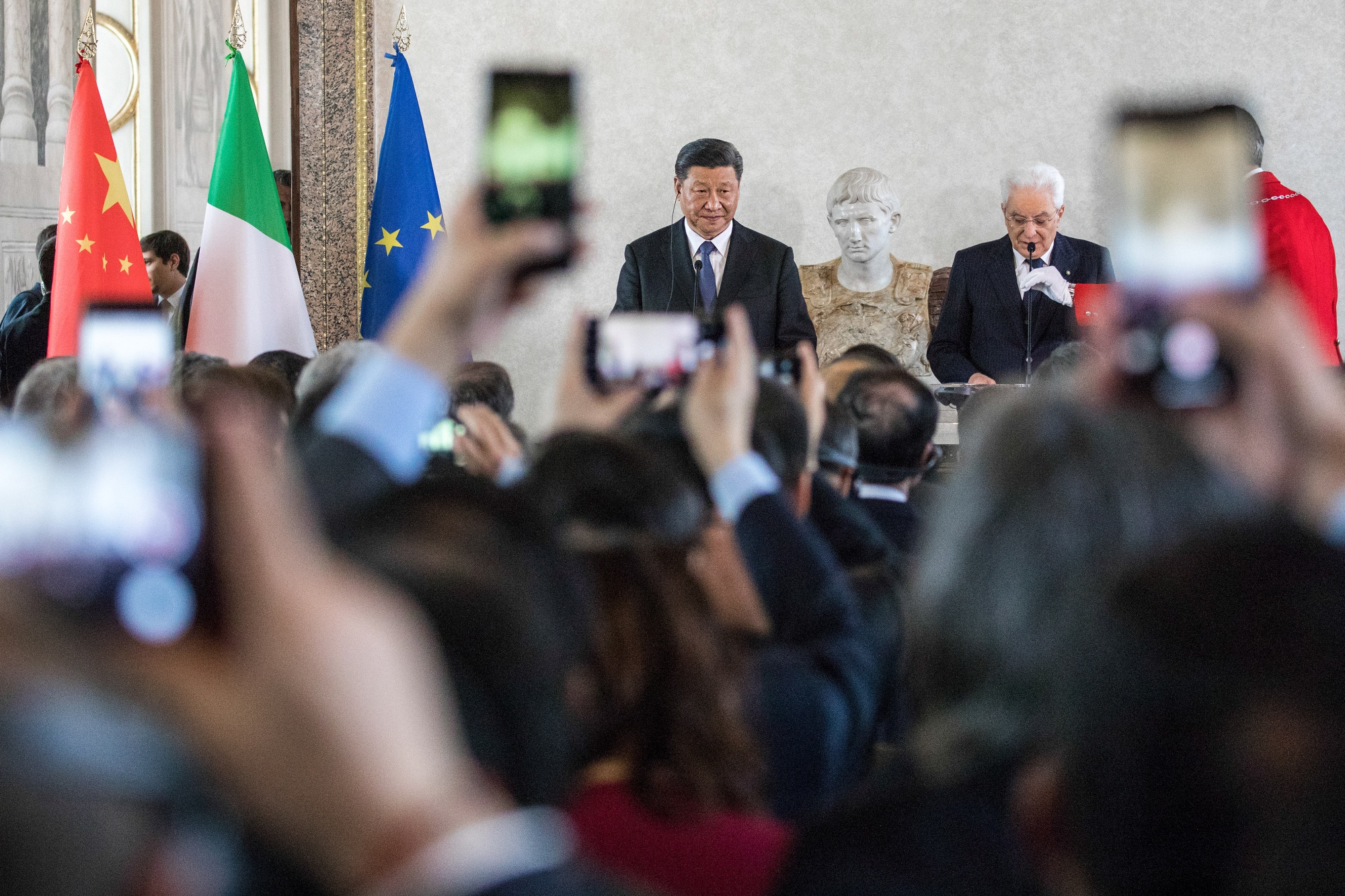 Il presidente cinese Xi Jinping alla Camera di Commercio Italia-Cina