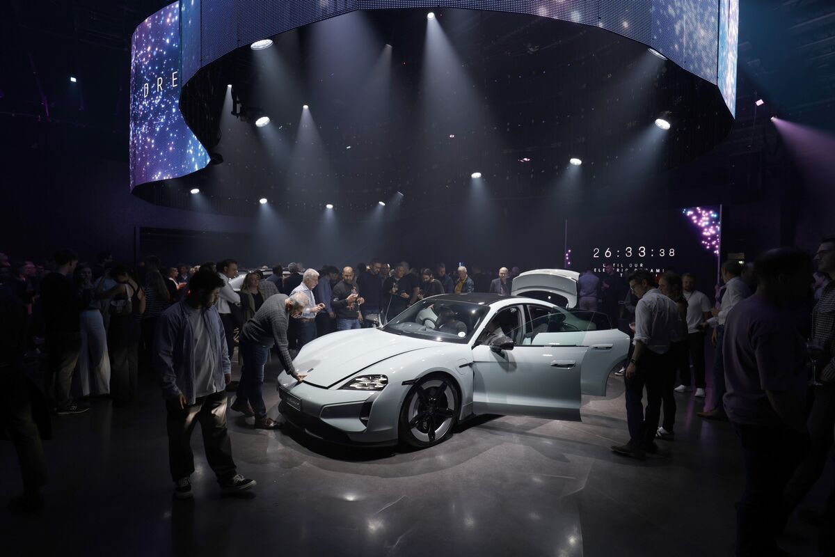 Porsche Drops EV Target Over Cooling Demand, China Slowdown - Bloomberg
