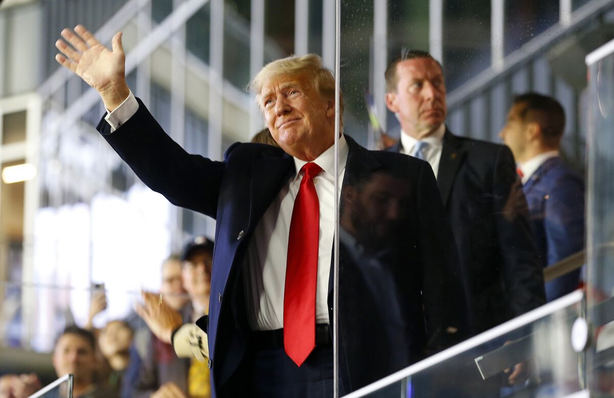 Video: Trump Does 'Tomahawk Chop' With Atlanta Fans at World Series