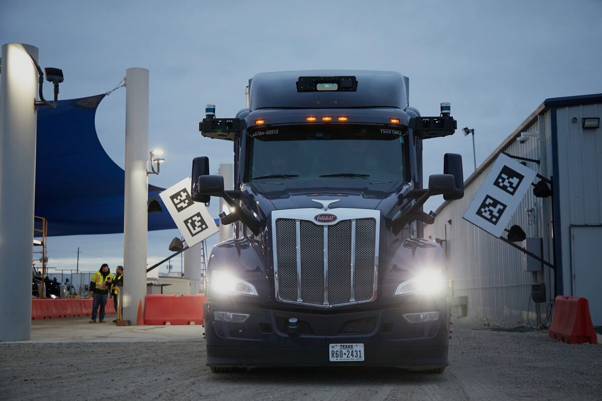 🟪"Ritorno al Futuro: Aurora Innovation Riporta gli Umani alla Guida dei Camion in Texas"