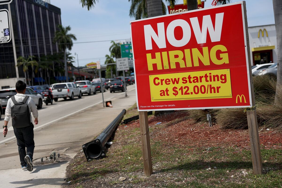 The Jobs Market Is Keeping the US Economy Churning
