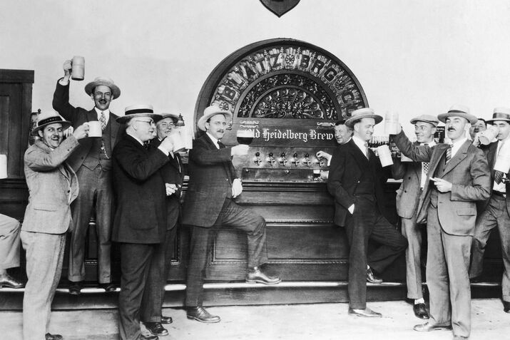 PURSUITS_WEB_Top Shelf 0911