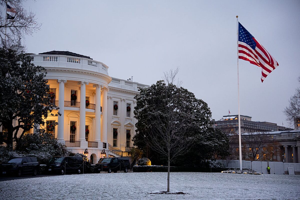 Pacific Northwest Flood Risk: Atmospheric River Threat Through Friday - News Directory 3