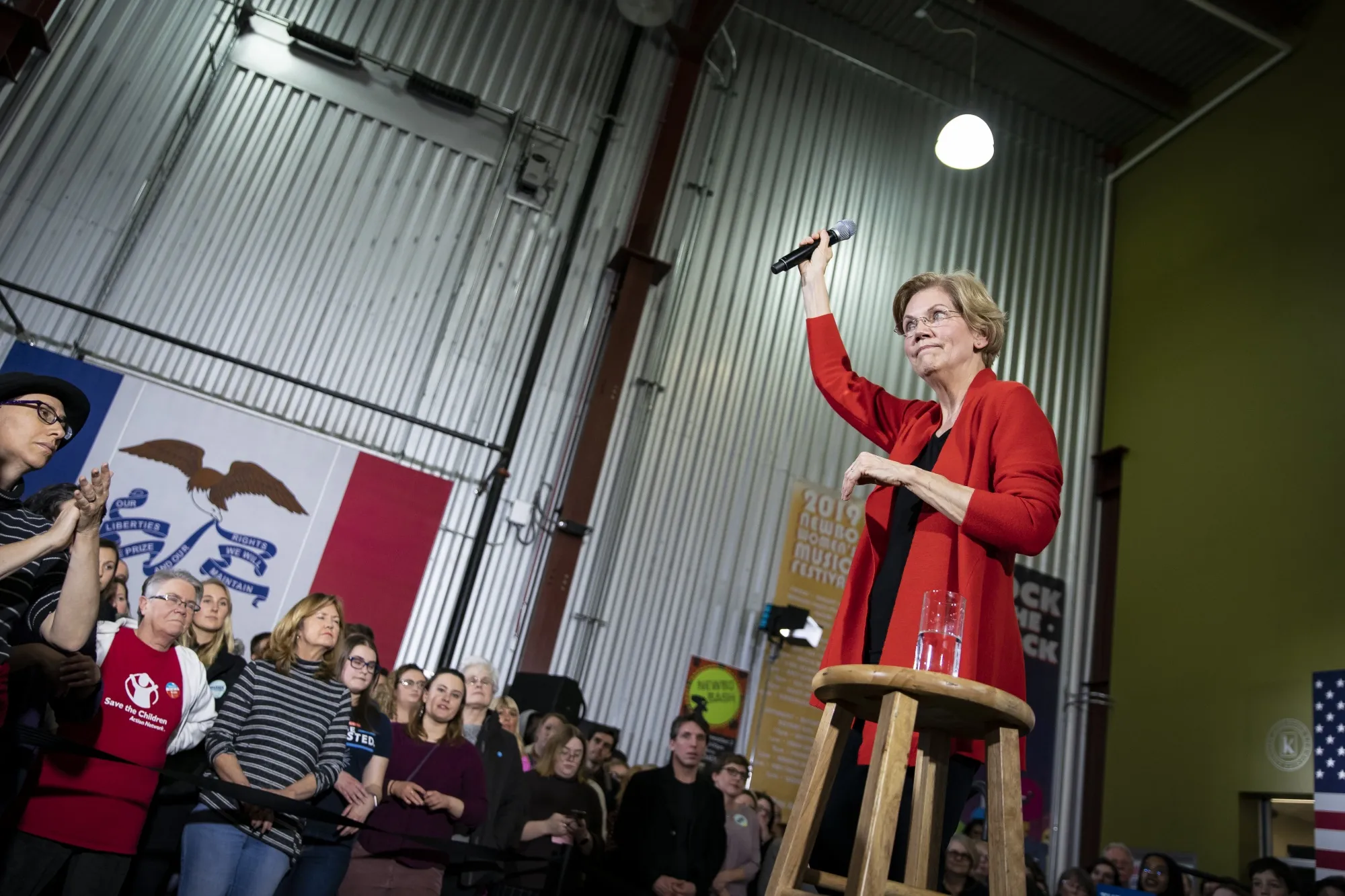 Elizabeth Warren at&nbsp;a campaign event in Cedar Rapids, Iowa, on&nbsp;Jan. 26.
