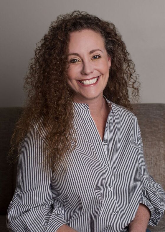 Kavanaugh Accuser Julie Swetnick Hasn’t Heard From FBI, Avenatti Says