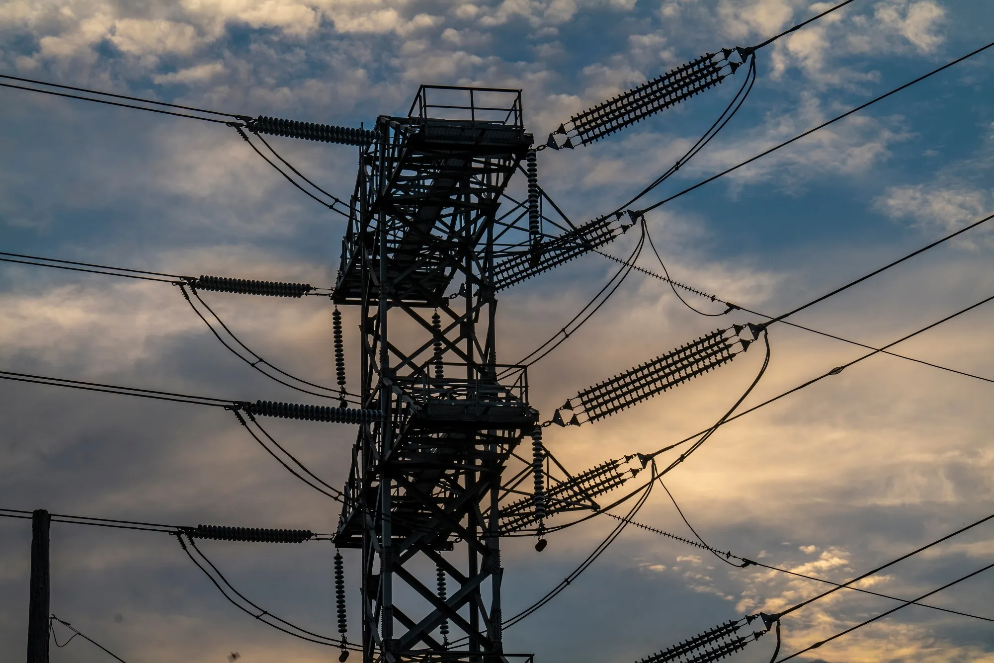 Power lines in Crockett, California, on Aug. 17. A massive heatwave triggered rolling blackouts across the state last weekend. Electricity may have to be cut again Wednesday.