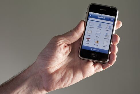 Facebook Seeks Acquisitions to Fend Off Google
