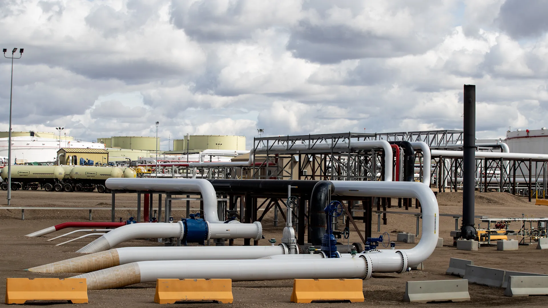 bloomberg.com - Watch Enbridge CEO on Canada Pipelines, Natural Gas Outlook