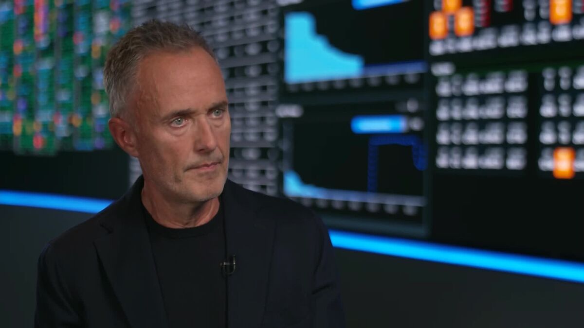 BNY CEO on Tech and AI investments, Mideast risk