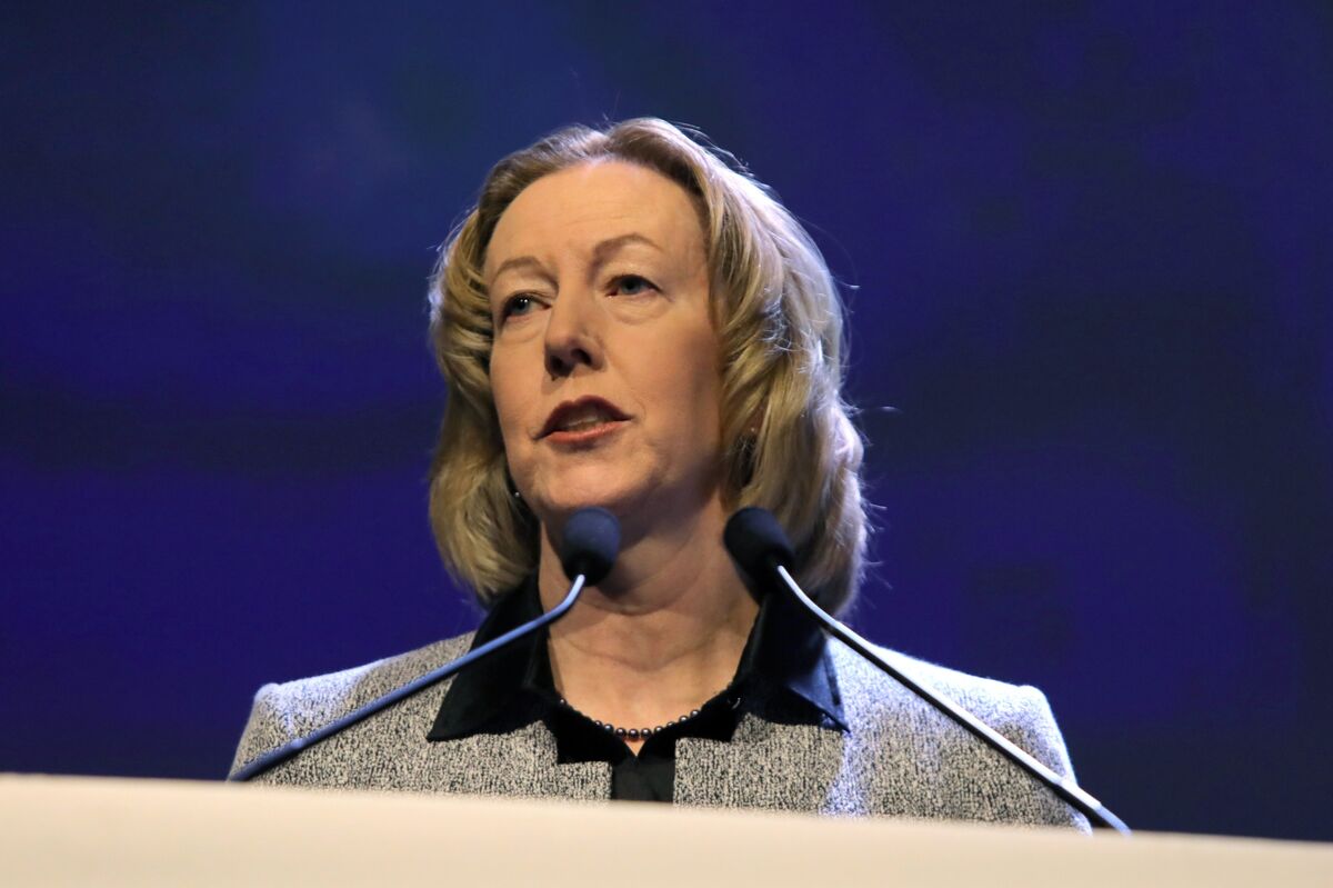 assets.bwbx.io image