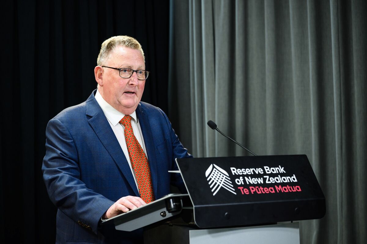 Reserve Bank of New Zealand Governor Adrian Orr Resigns - Bloomberg