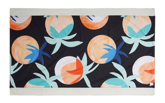 Summer Will Be Better When You Score a Sumptuous Beach Towel