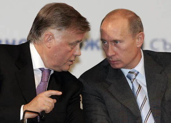 Yakunin and Putin: still friends?
