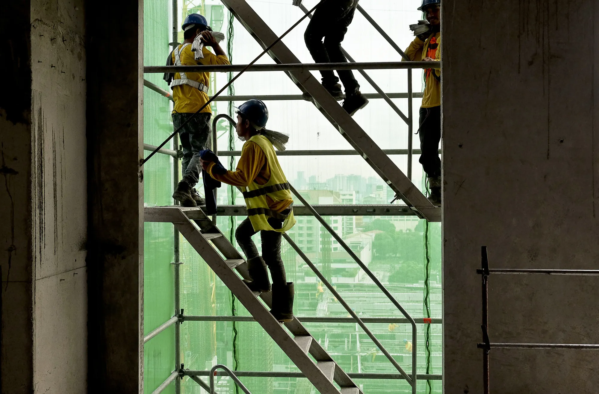 Construction&nbsp;in Manila in 2017.