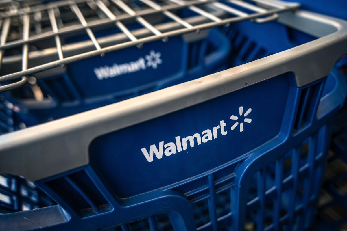🟪"Walmart Ritorna nel Settore Finanziario: Nuova Collaborazione con Synchrony Financial per le Carte di Credito"