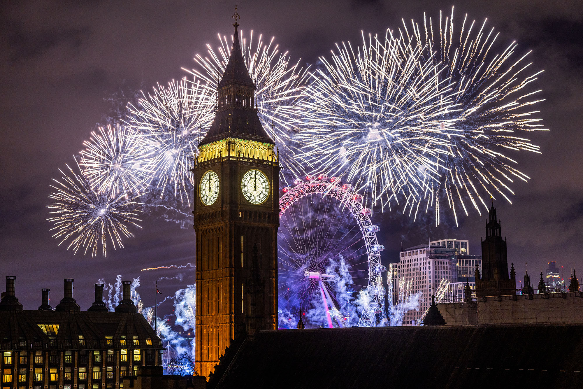 London new year. Новогодний Лондон. Новый год в Лондоне. Новый Лондон. Лондон новый год 2021.