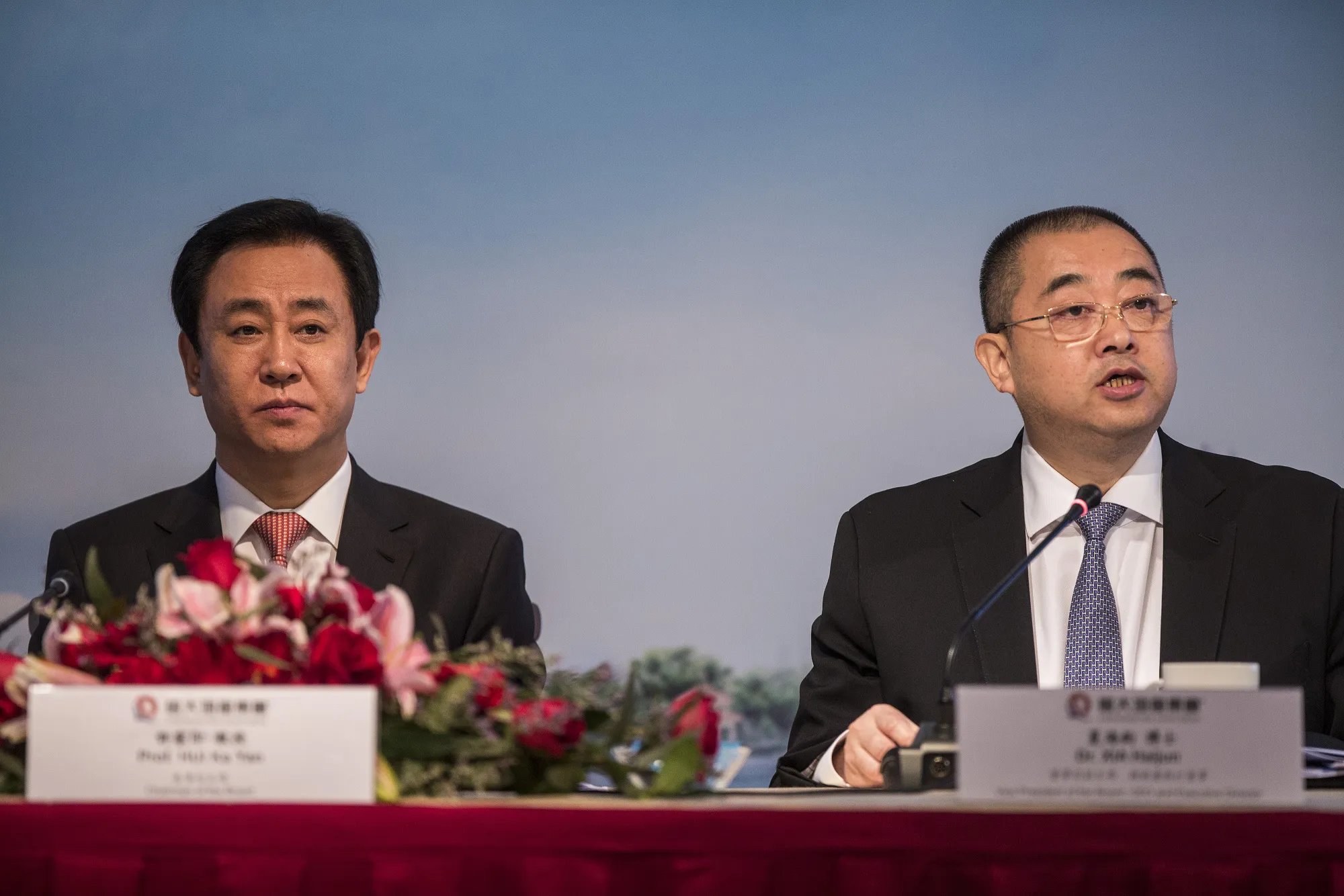 中国恒大で610億円超稼いだCEO、突然退場-迫る債務再編計画 - Bloomberg