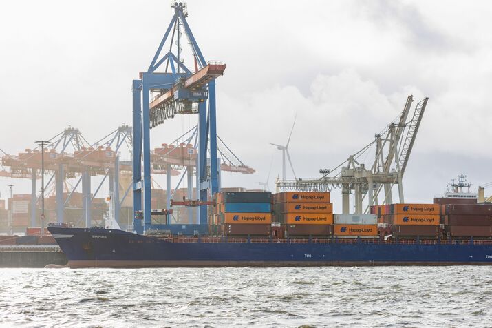 Shipping Costs Soar as War and Climate Risks Choke Key Waterways