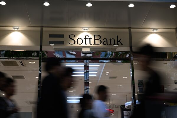 SoftBank's Stores and Adverts Ahead of Earnings