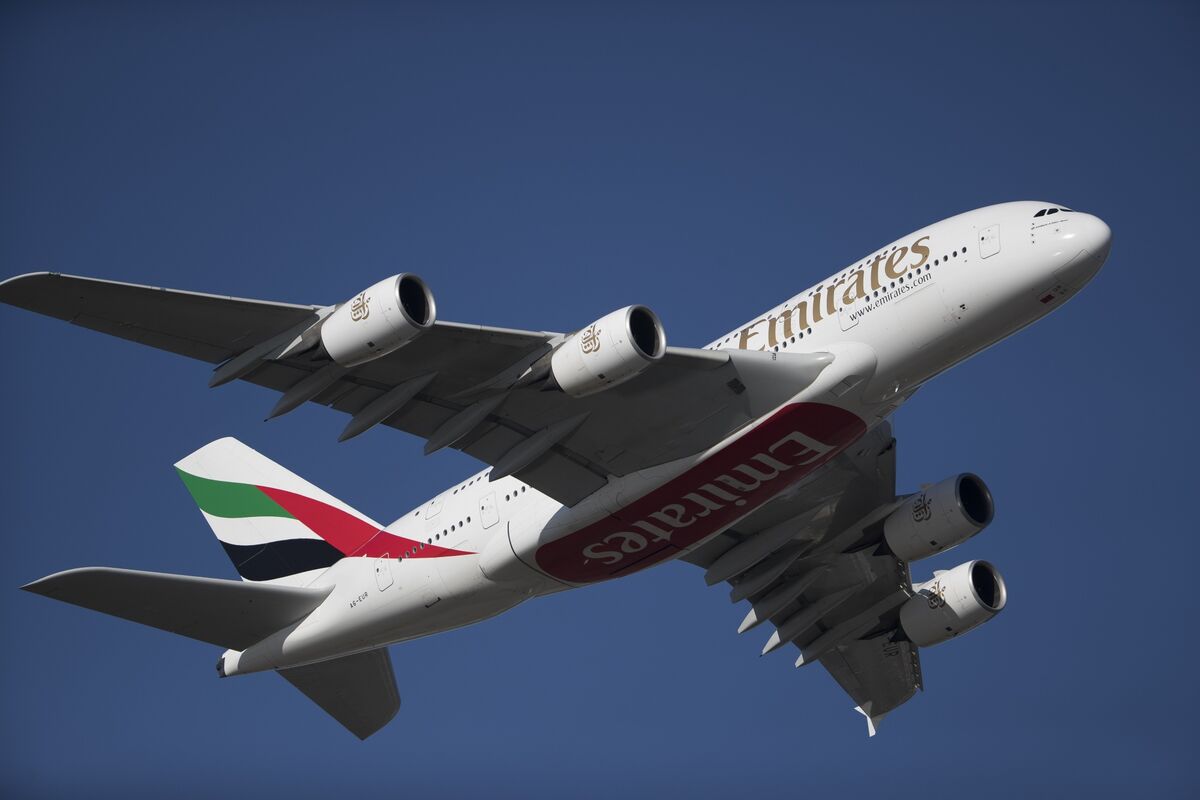 🟪"Emirates conferma il futuro dell'A380: la flotta a doppio ponte operativa fino al 2030"