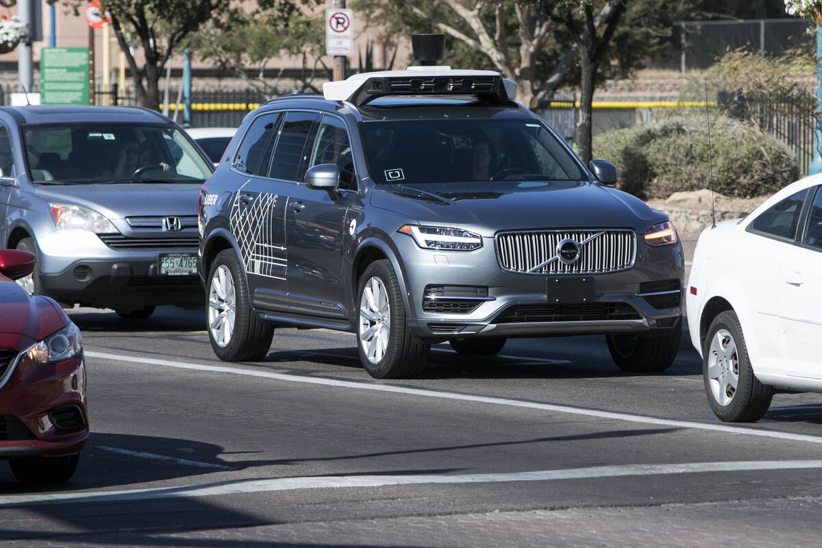Uber’s Autonomous Cars Banned in Arizona After Fatal Crash - Bloomberg