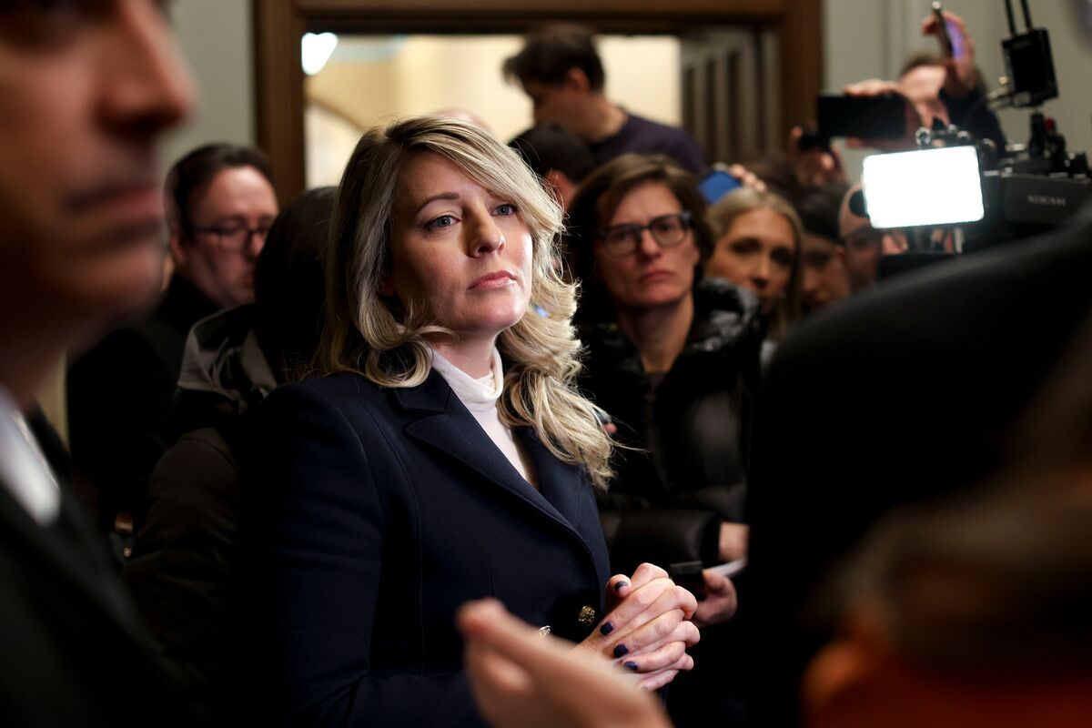 Melanie Joly Exits Liberal Leadership Race