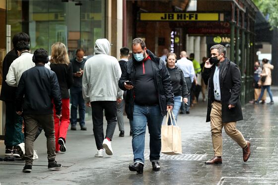 Australians Who Plan to Get Vaccinated Far More Optimistic Than Those Who Don’t