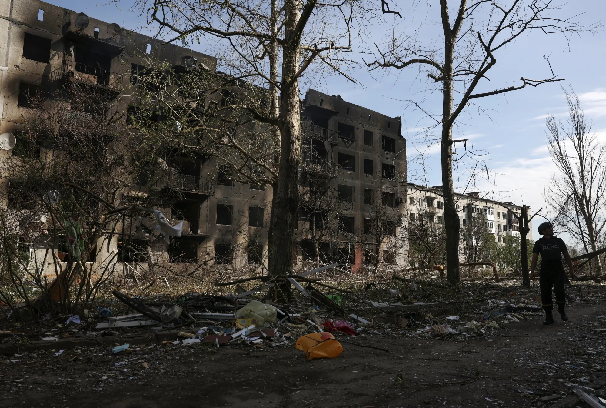 Destroyed homes in Ocheretyne, Donetsk region, on April 15.