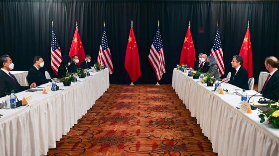 U.S.-China Talks in Alaska Quickly Descend Into Bickering