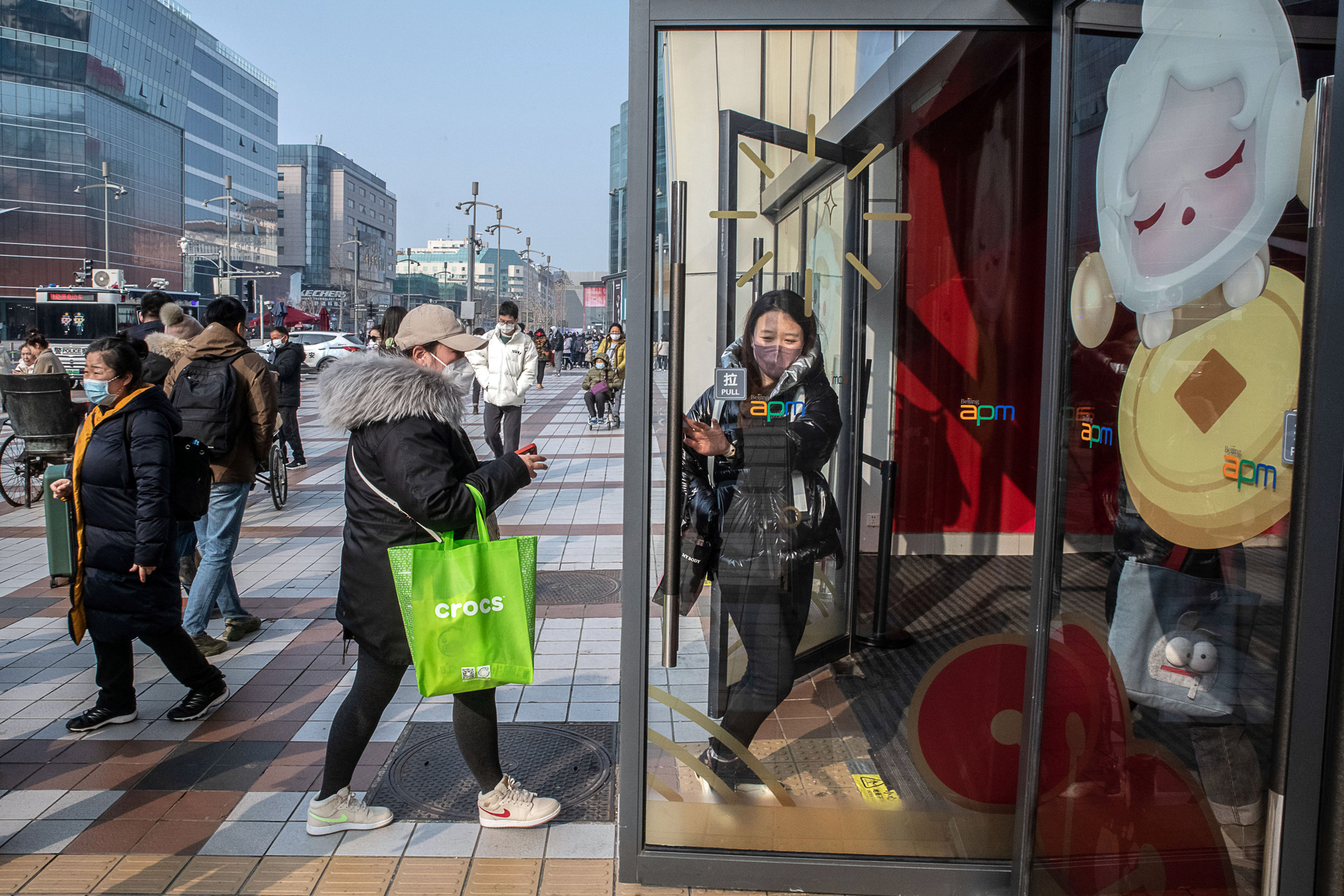 China s Central Bank Vows to Balance Growth and Inflation Bloomberg