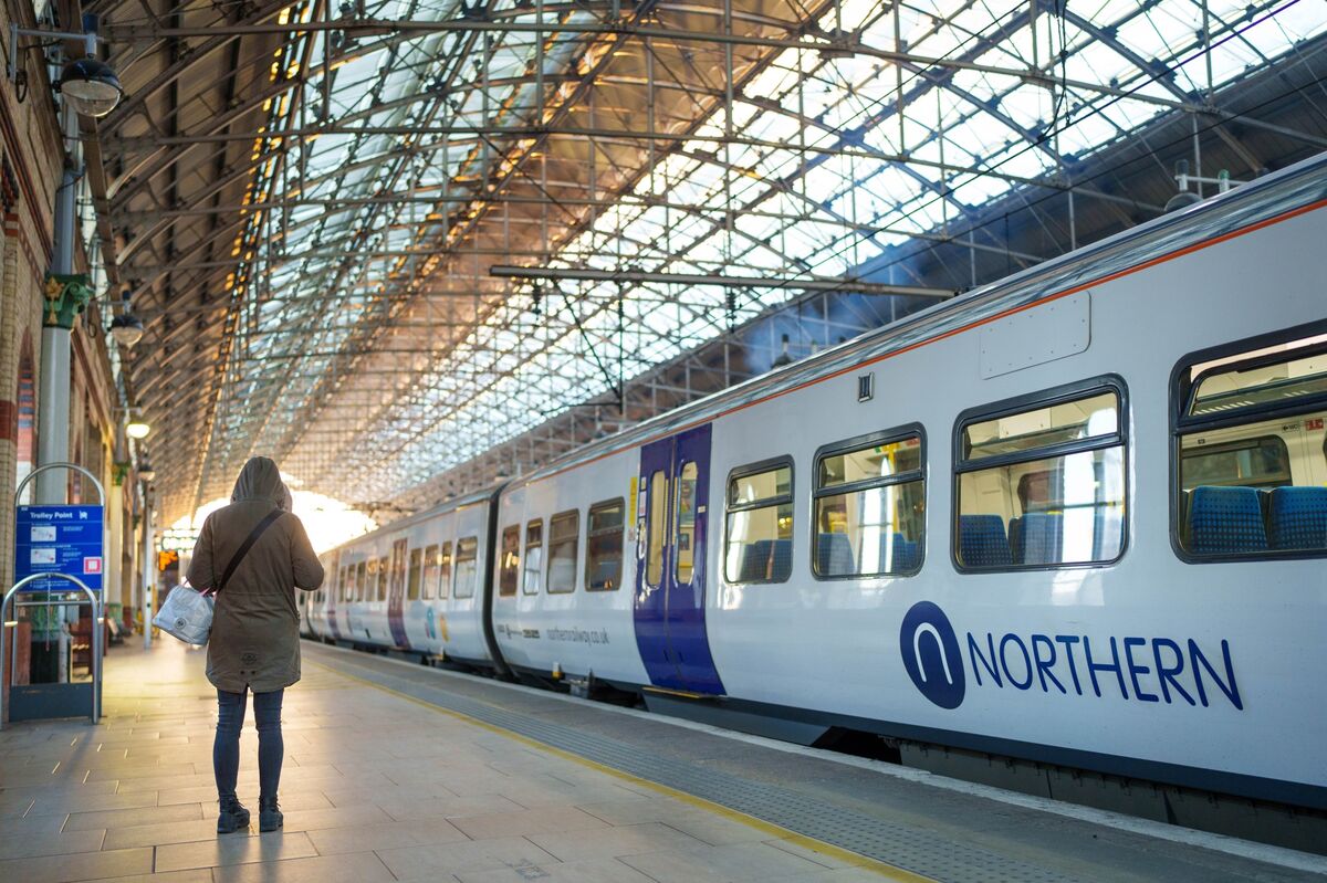 UK Plans to Revive North England Rail Project Face Fresh Delays