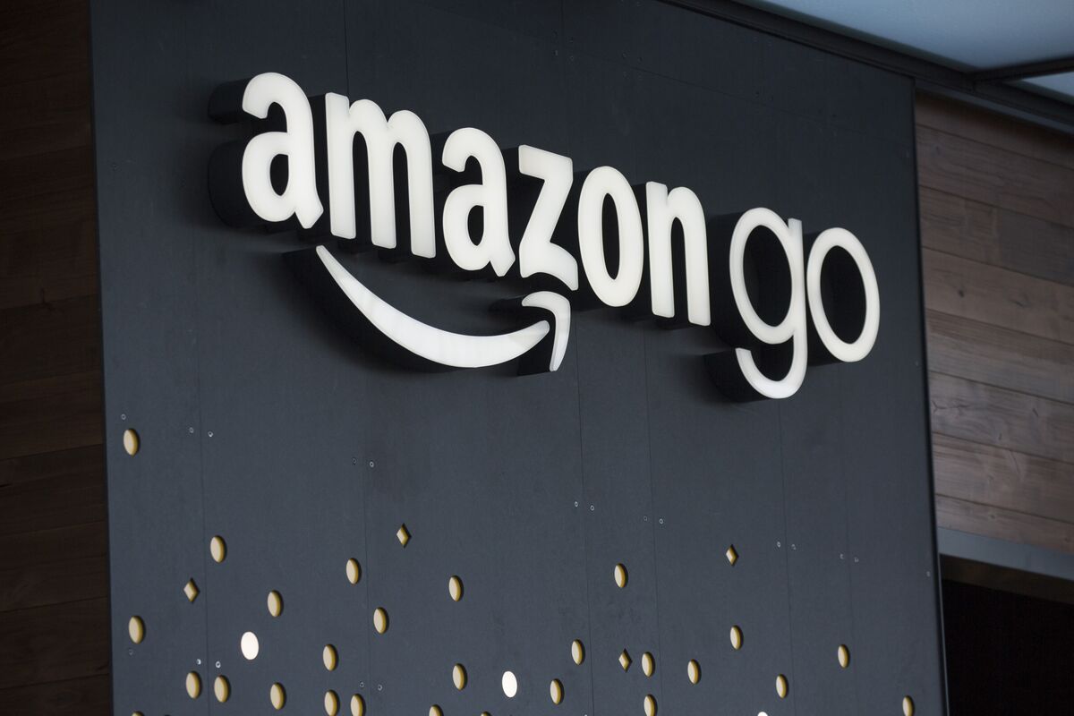 Amazon&#39;s Cashierless Tech Will Power Sainsbury Market in London - Bloomberg